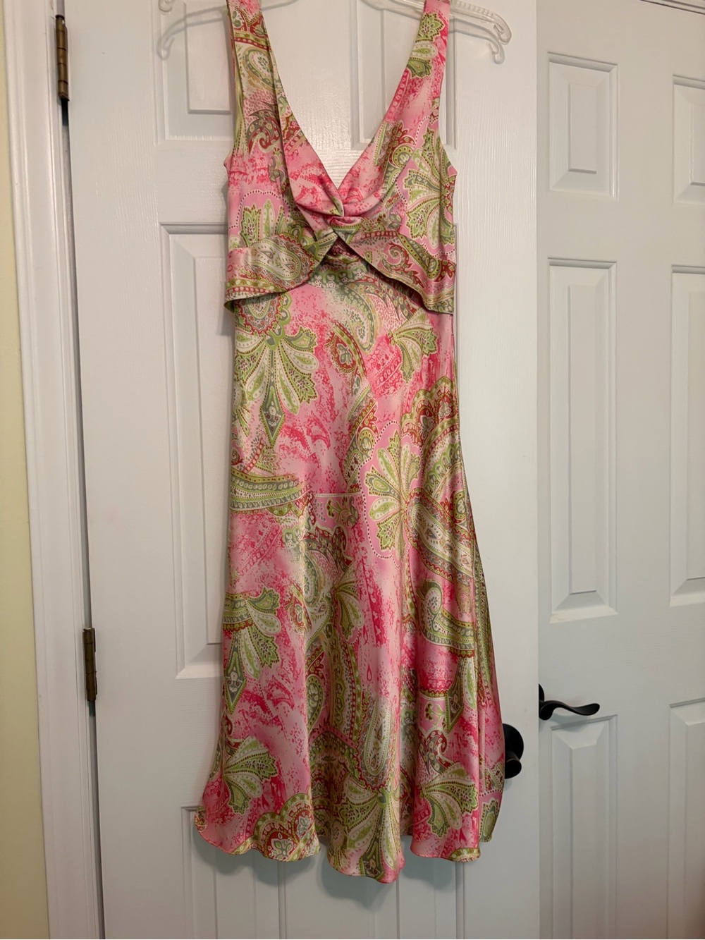 Pink Paisley silk V-Neck Sleeveless Dress